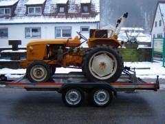052